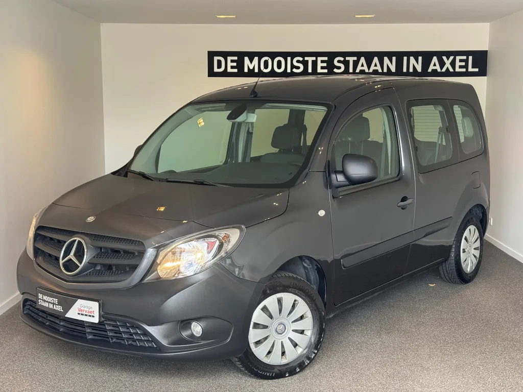 Mercedes-Benz Citan (2018) — foto 1