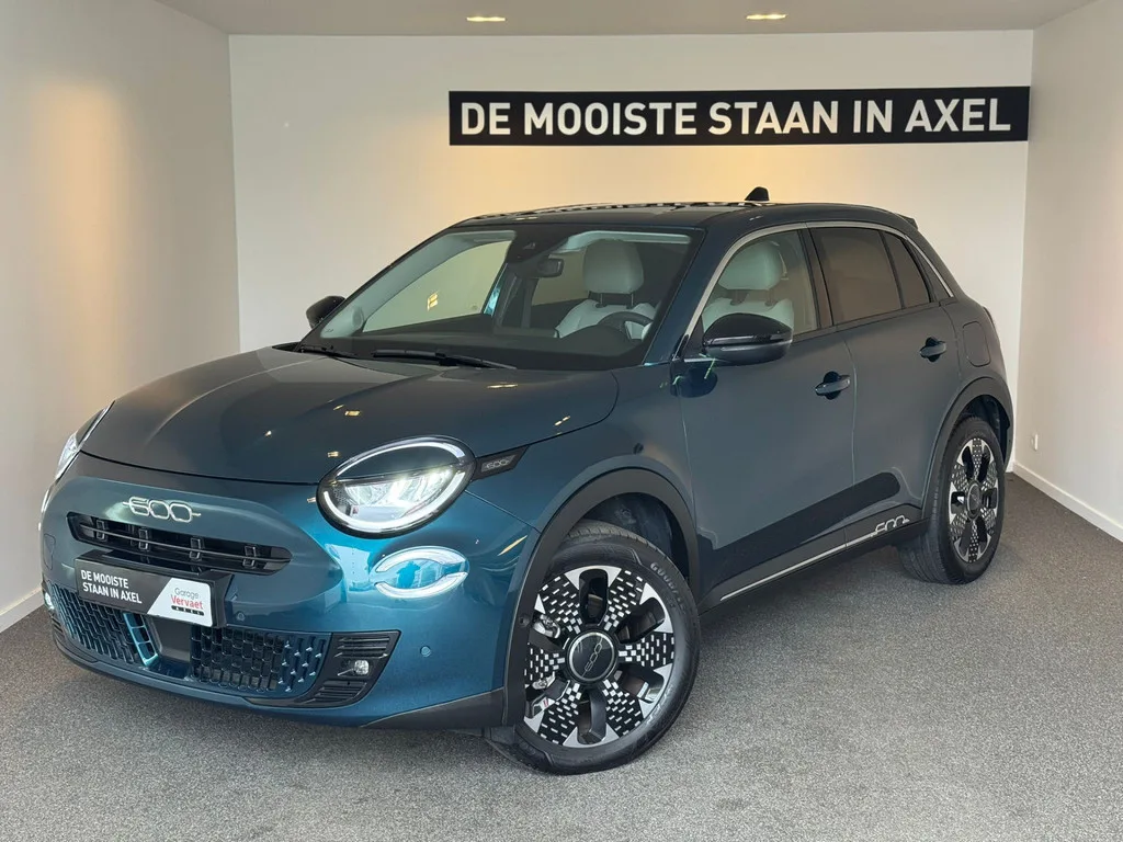 Fiat 600 (2024) — foto 1