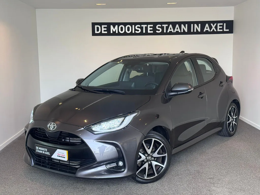 Toyota Yaris (2021) — foto 1