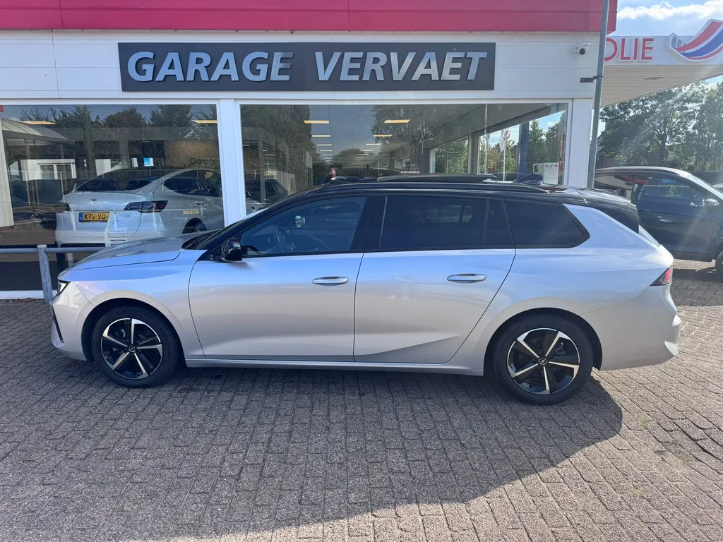 Opel Astra (2025) — foto 1