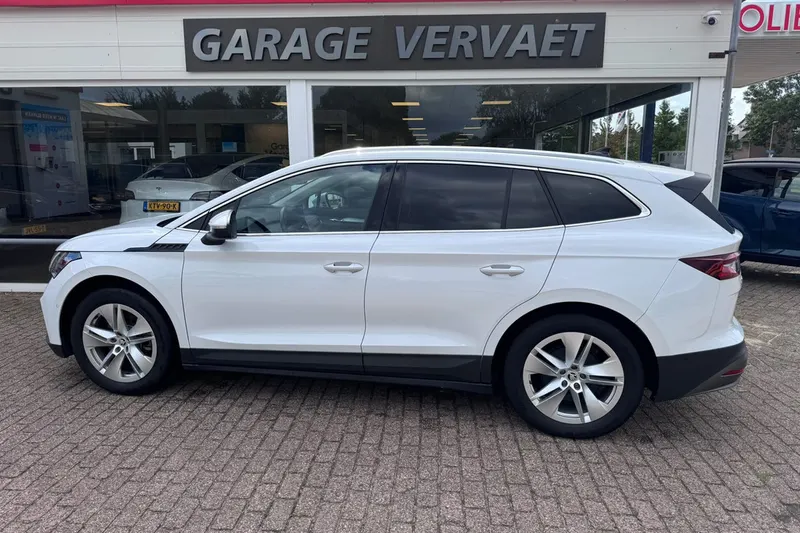 Škoda Enyaq (2022)