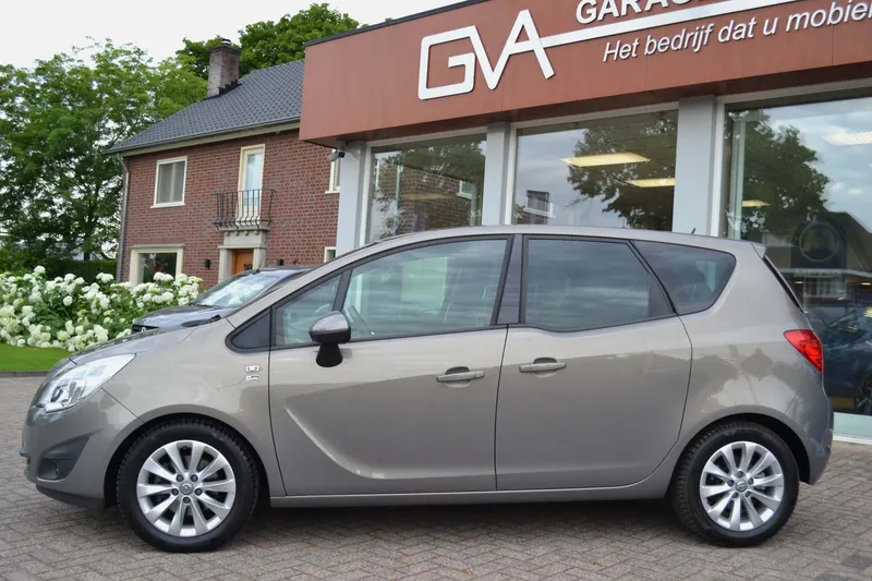 Opel Meriva (2012)