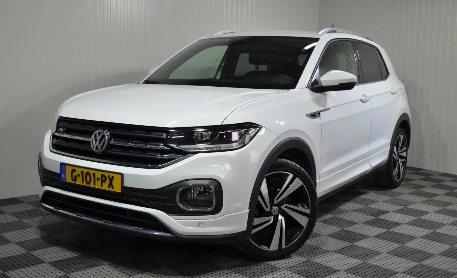Volkswagen T-Cross (2019) — foto 1
