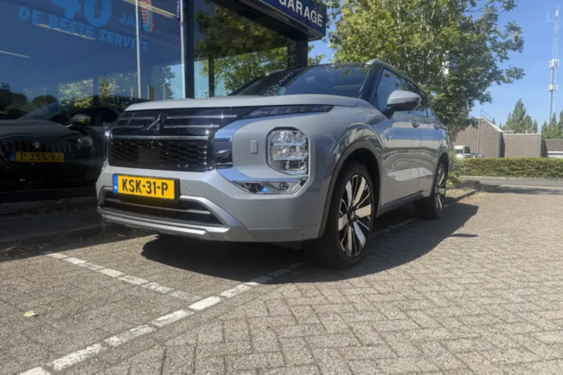 Mitsubishi Outlander (2026)