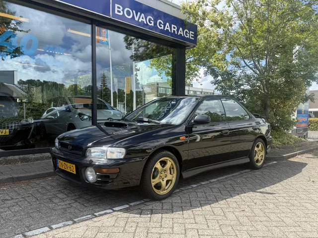 Subaru Impreza (1998) — foto 1