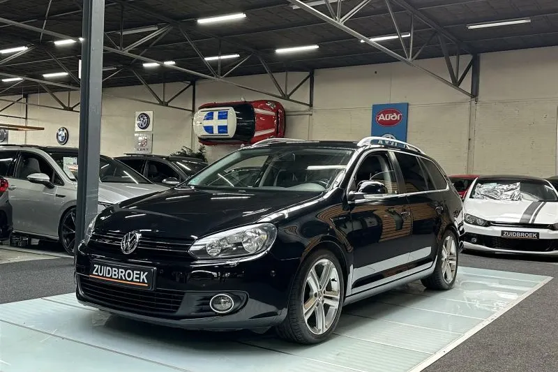 Volkswagen Golf (2010)