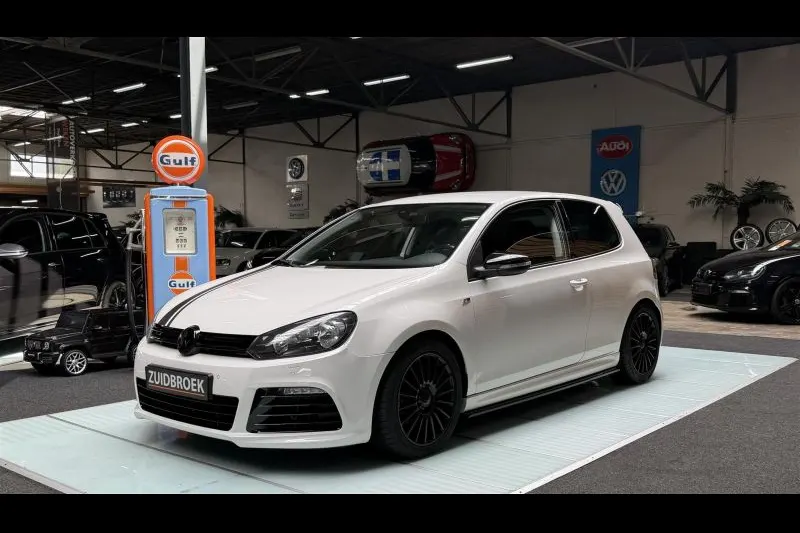 Volkswagen Golf (2010)