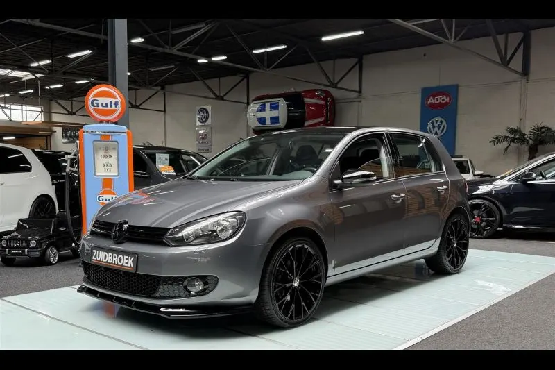 Volkswagen Golf (2010)