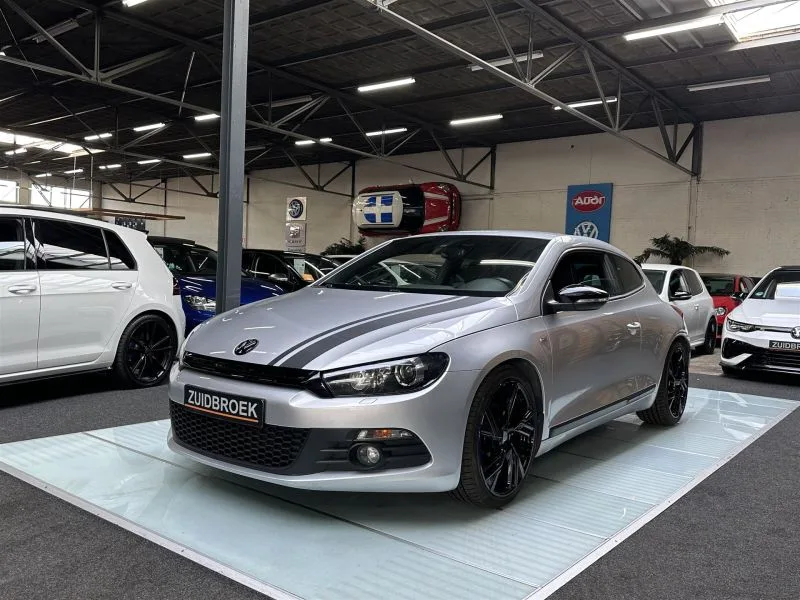 Volkswagen Scirocco (2012) — foto 1