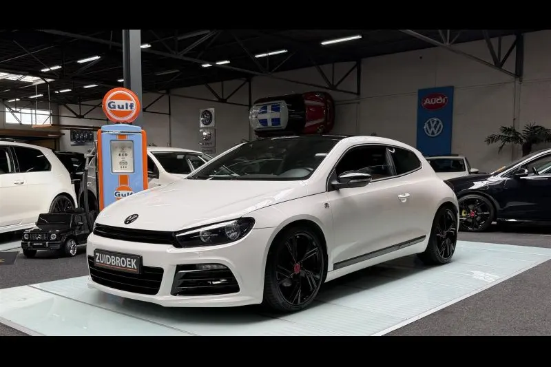 Volkswagen Scirocco (2012)