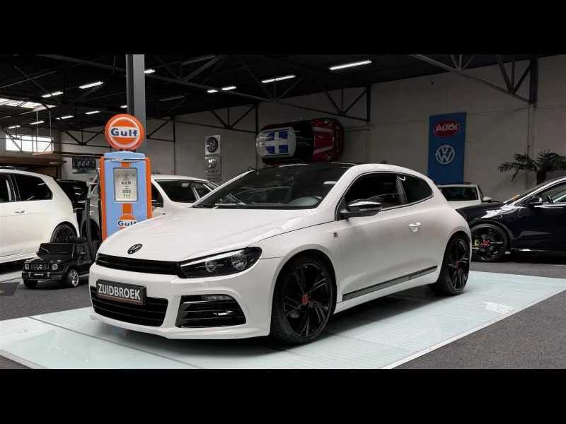 Volkswagen Scirocco (2012) — foto 1