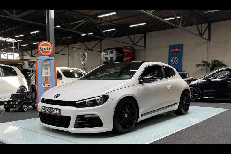 Volkswagen Scirocco (2010)