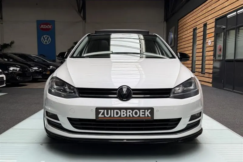 Volkswagen Golf (2013)