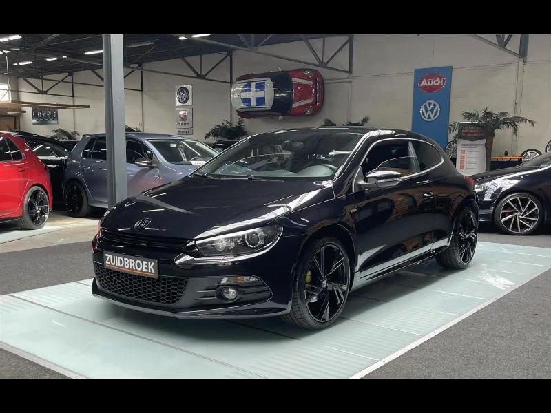 Volkswagen Scirocco (2012) — foto 1
