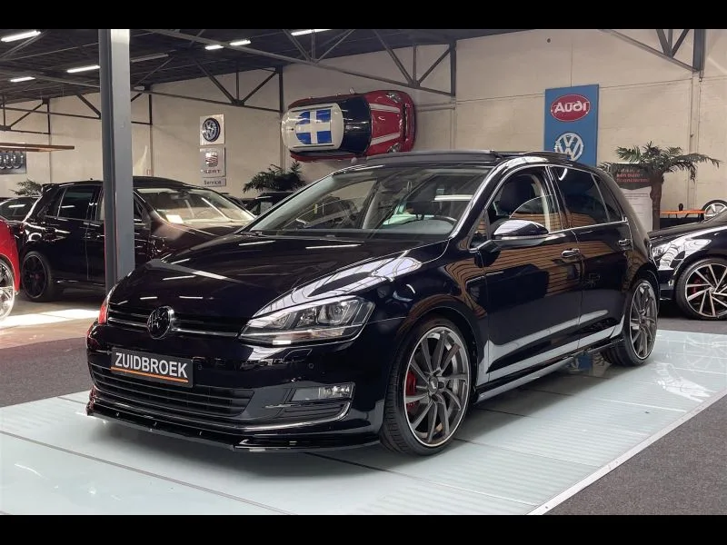 Volkswagen Golf (2014) — foto 1