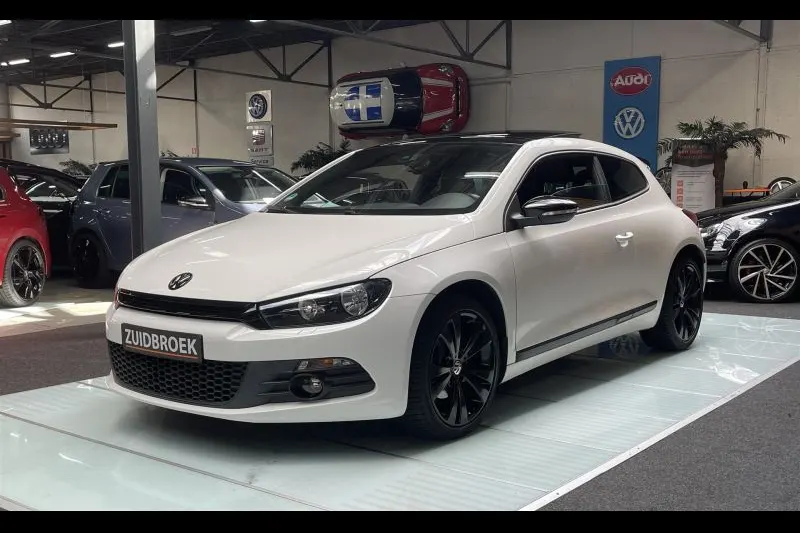 Volkswagen Scirocco (2011)