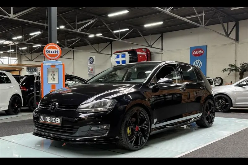 Volkswagen Golf (2013)