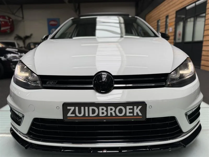 Volkswagen Golf (2013) — foto 1