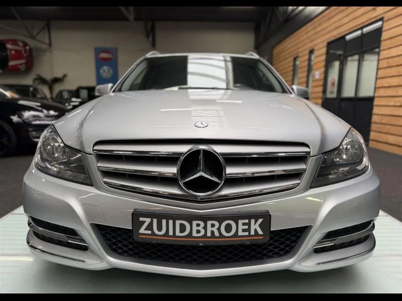 Mercedes-Benz C-Klasse (2012) — foto 1