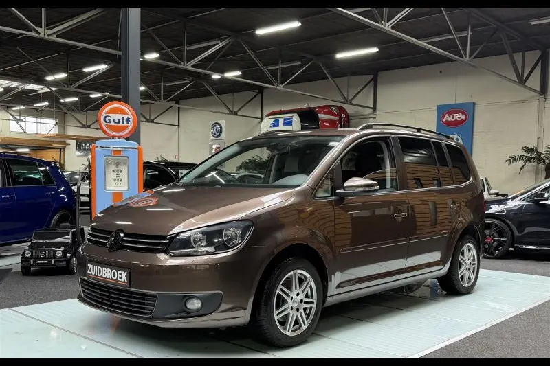 Volkswagen Touran (2011)