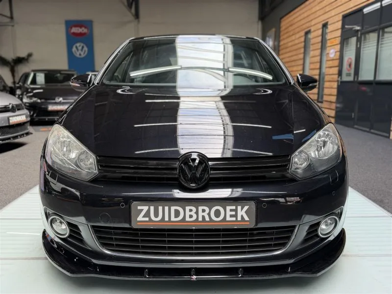 Volkswagen Golf (2010) — foto 1