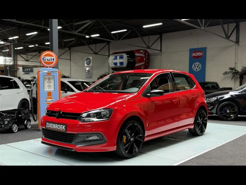 Volkswagen Polo (2013) — foto 1