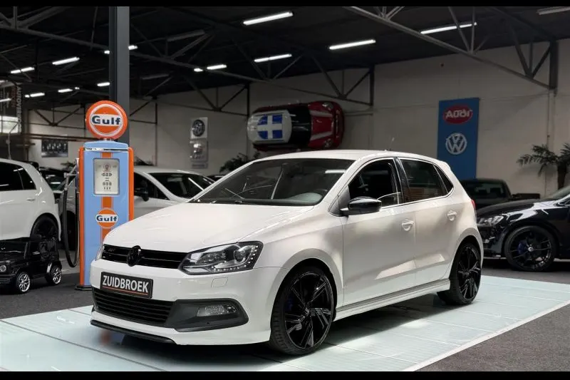 Volkswagen Polo (2012)
