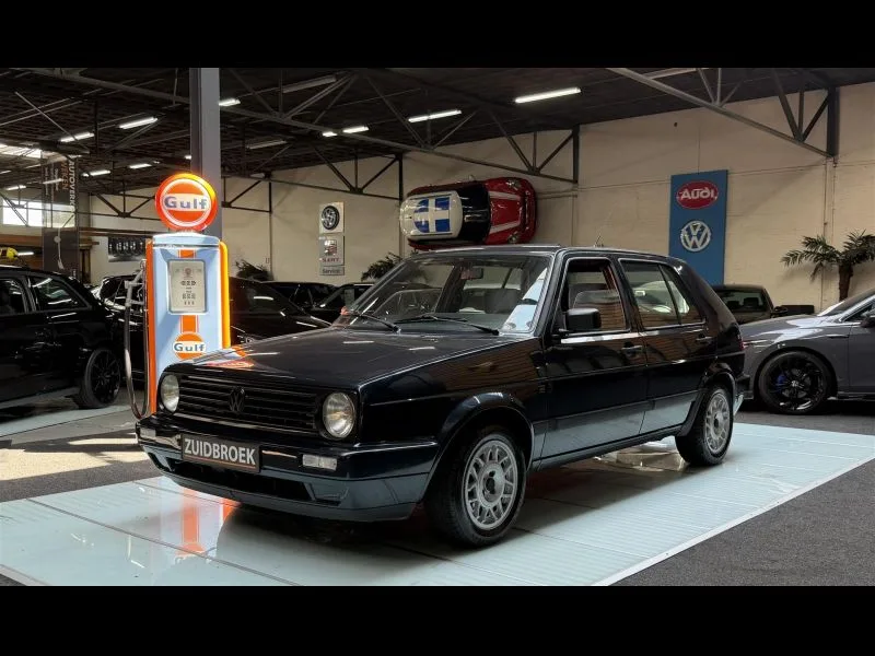 Volkswagen Golf (1991) — foto 1