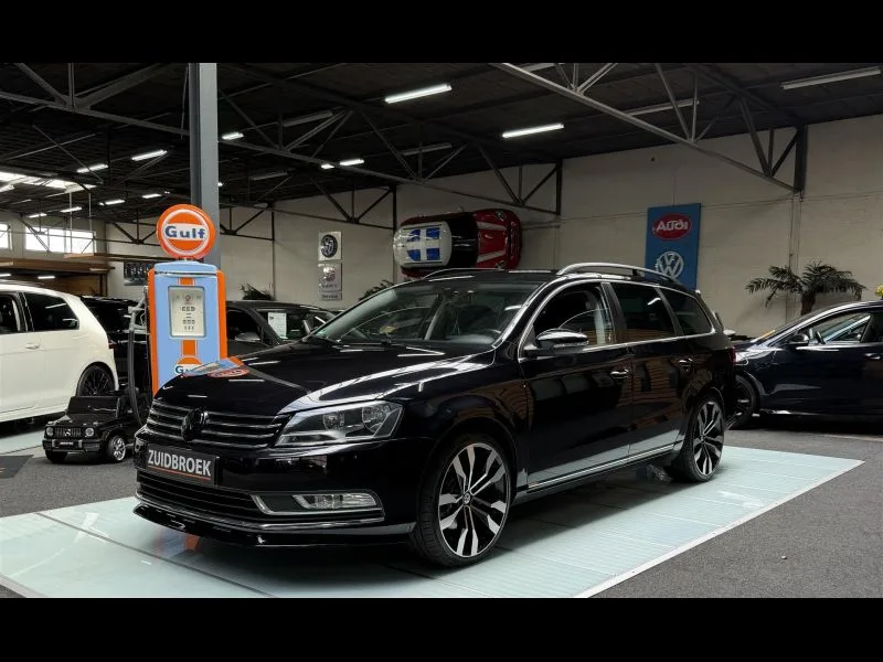 Volkswagen Passat (2012) — foto 1
