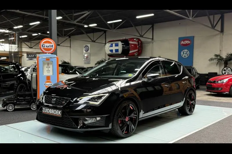 SEAT Leon (2013)