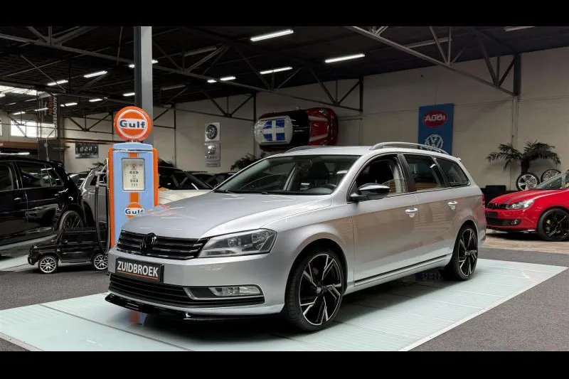 Volkswagen Passat (2011)
