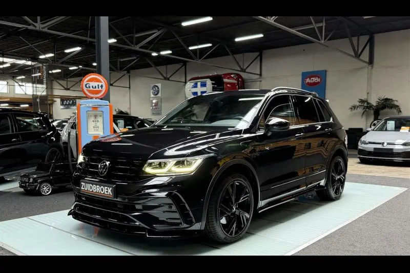 Volkswagen Tiguan (2021)