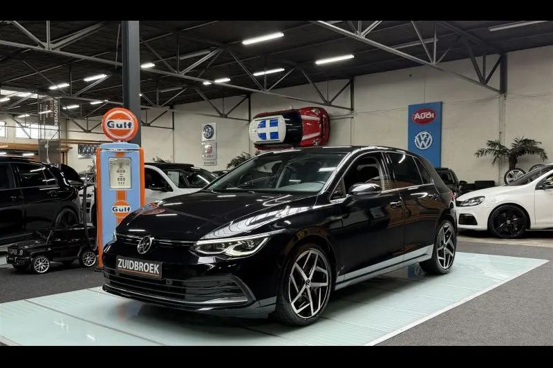 Volkswagen Golf (2020)