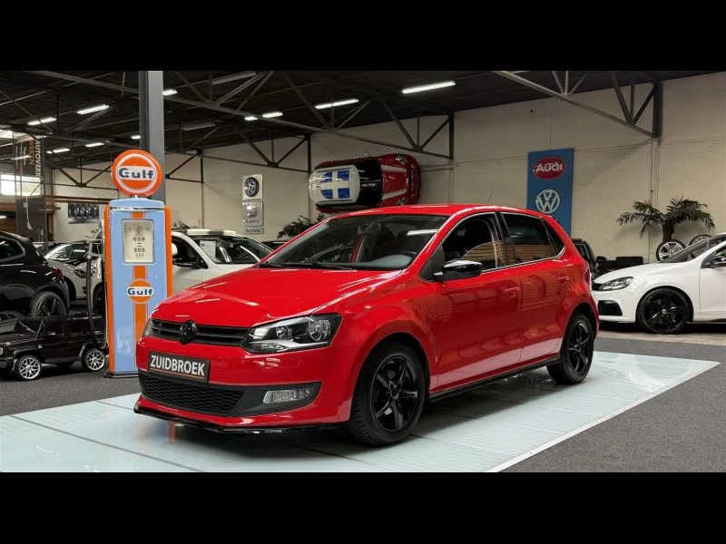 Volkswagen Polo (2011) — foto 1