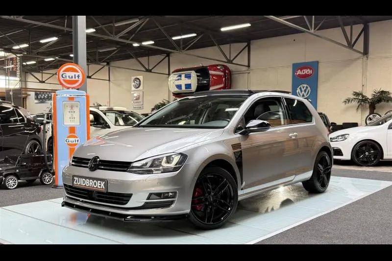 Volkswagen Golf (2013)