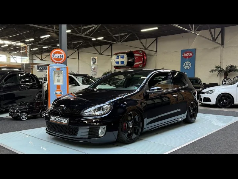Volkswagen Golf (2011) — foto 1