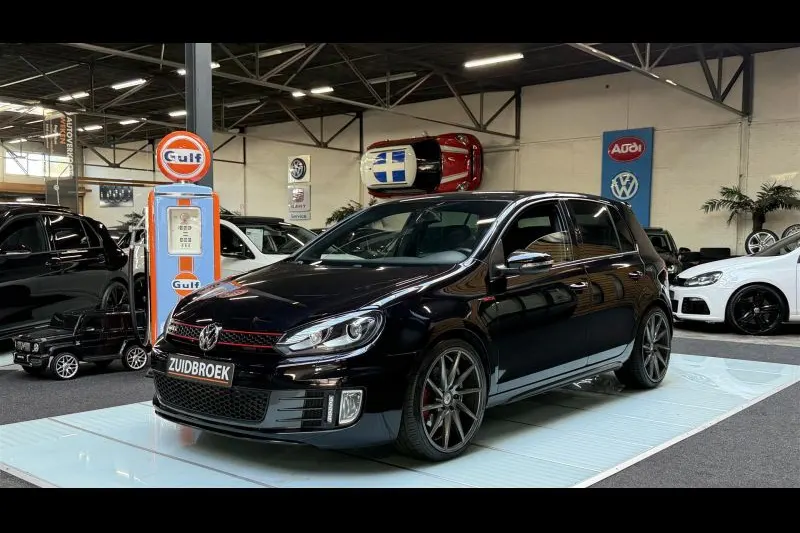 Volkswagen Golf (2010)