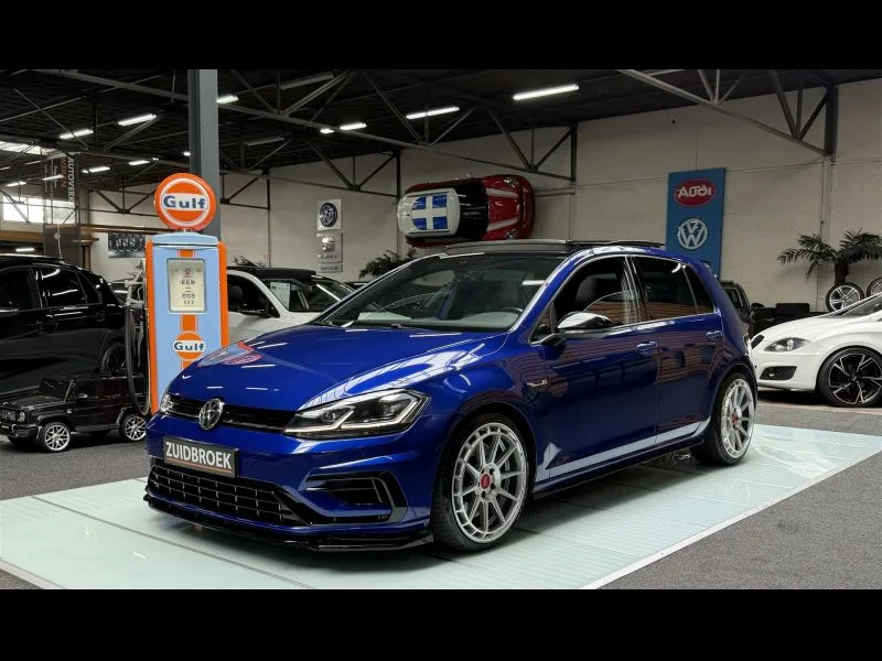 Volkswagen Golf (2017) — foto 1
