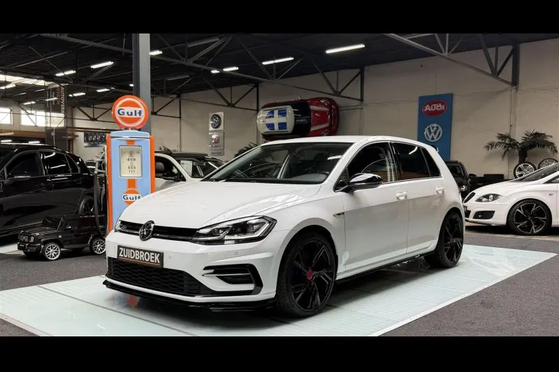 Volkswagen Golf (2019)
