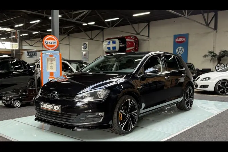 Volkswagen Golf (2015)