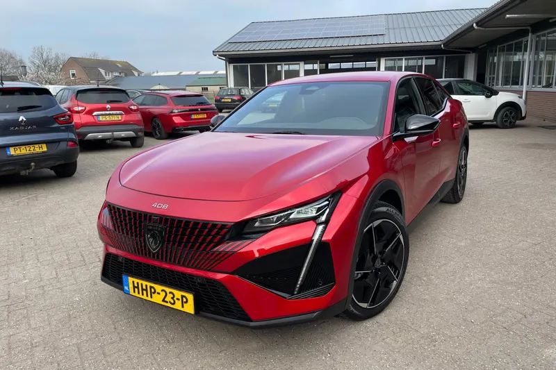 Peugeot 408 (2024)