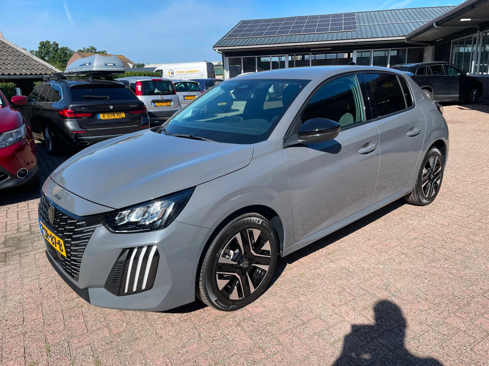 Peugeot 208 (2026) — foto 1