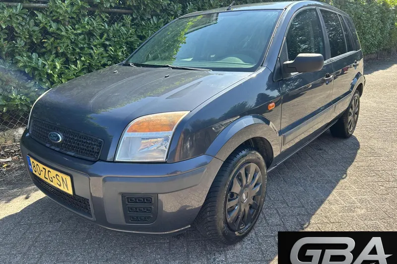 Ford Fusion (2008)