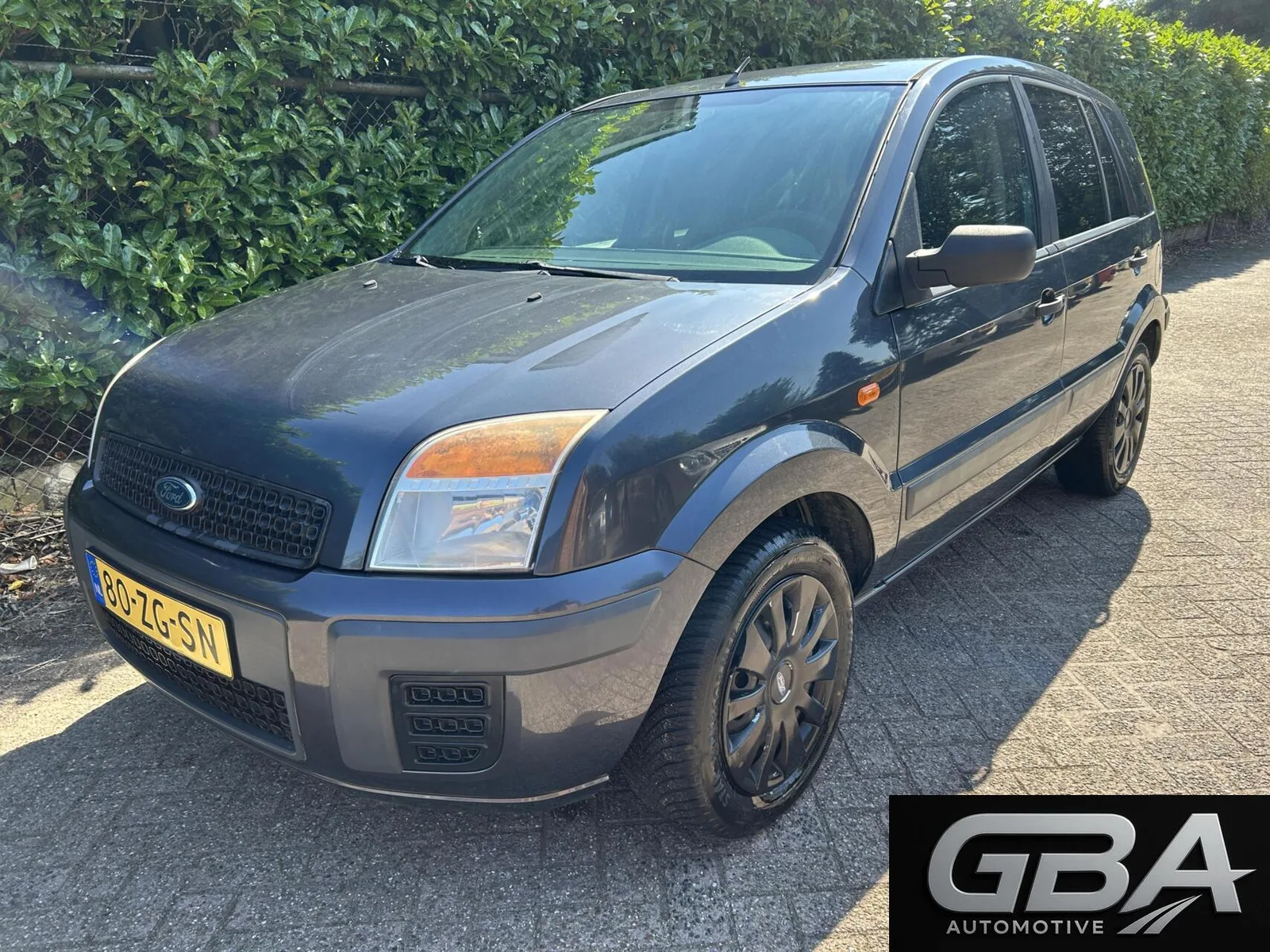 Ford Fusion (2008) — foto 1