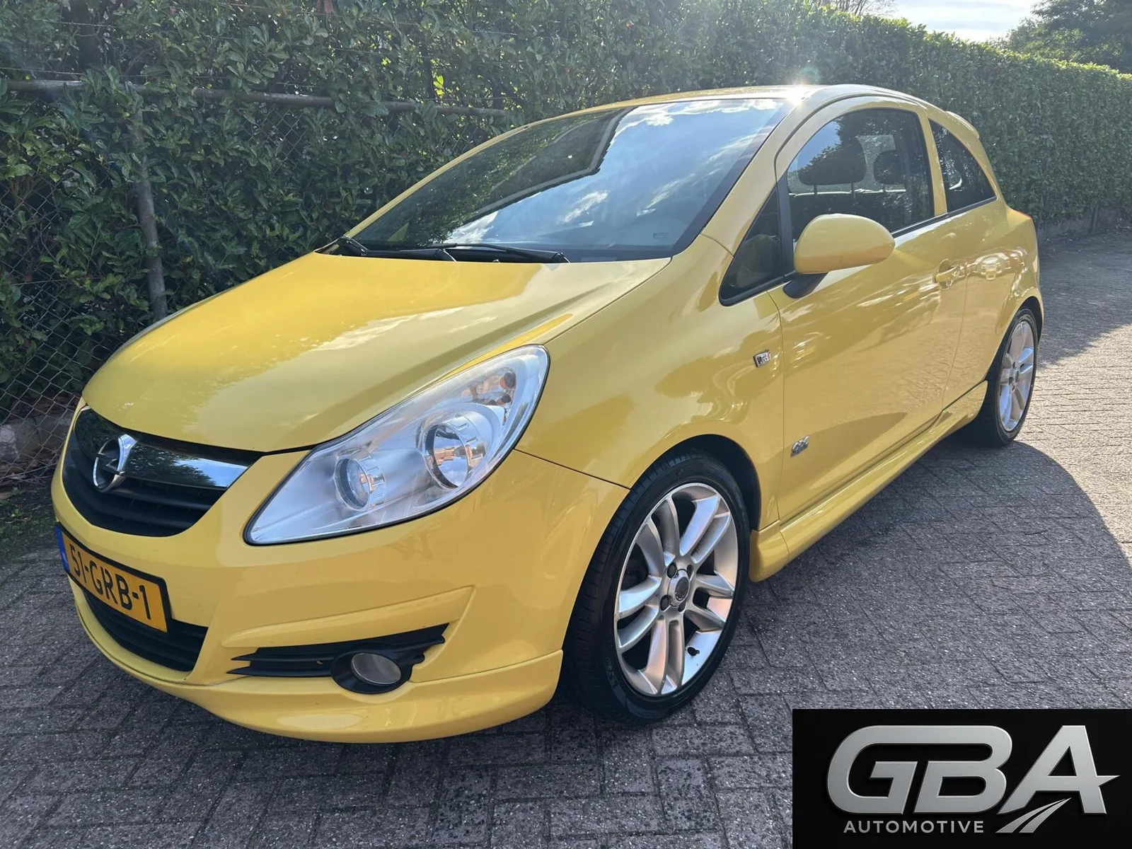 Opel Corsa (2008) — foto 1