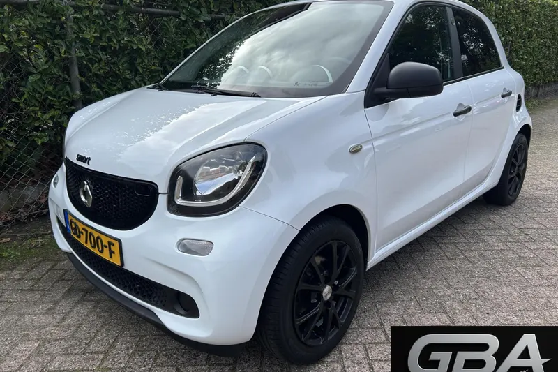 Smart ForFour (2015)
