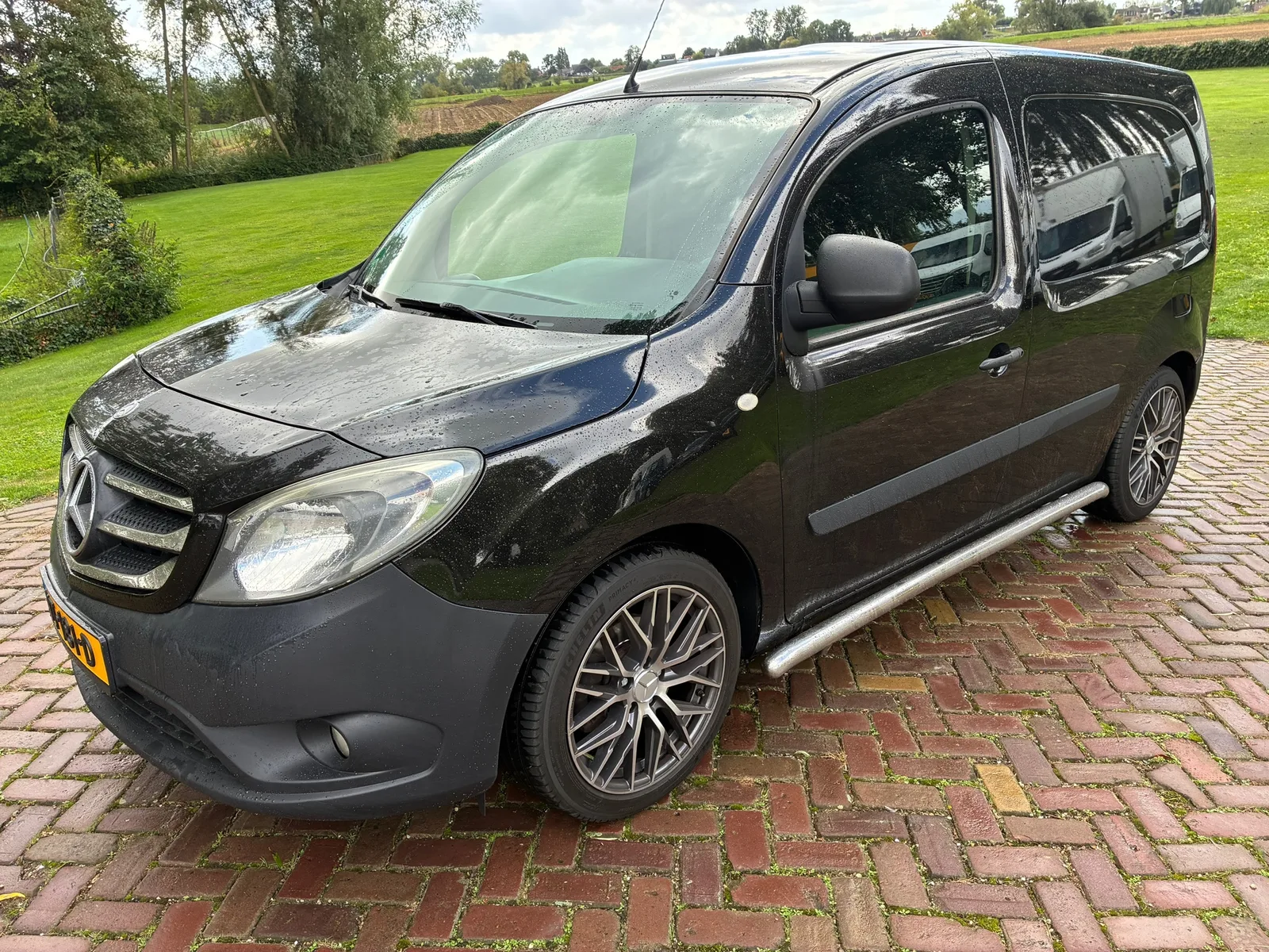 Mercedes-Benz Citan (2013) — foto 1