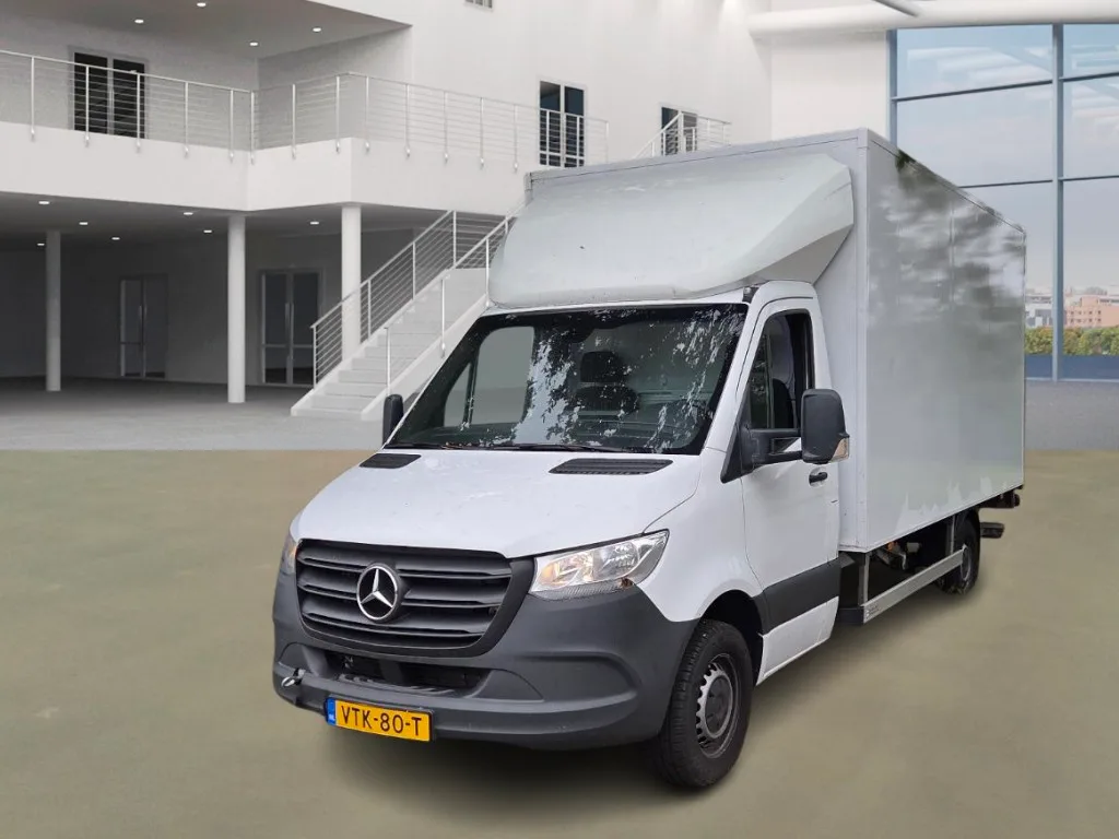 Mercedes-Benz Sprinter (2023) — foto 1