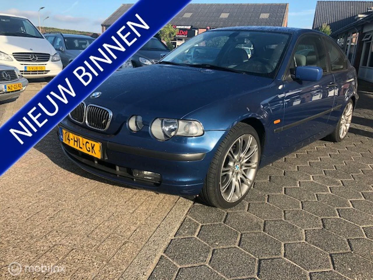 BMW 3-Serie (2001) — foto 1