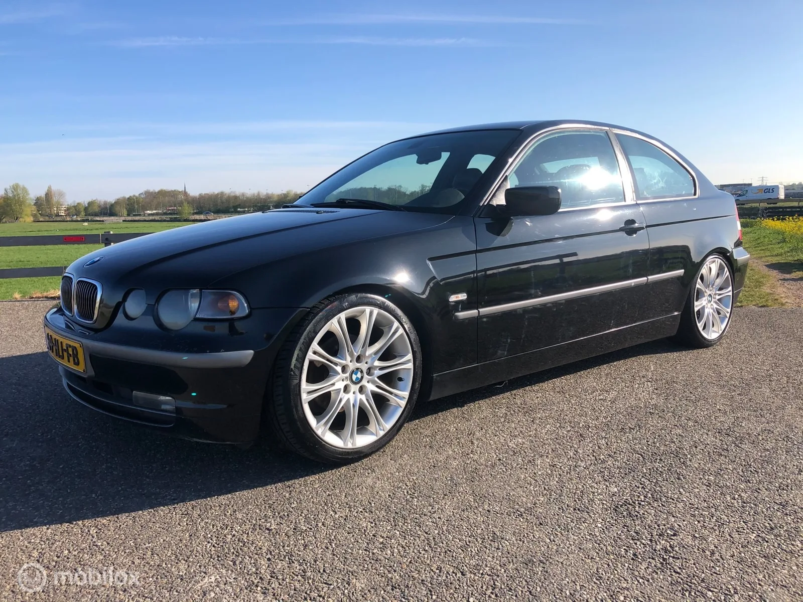BMW 3-Serie (2001) — foto 1